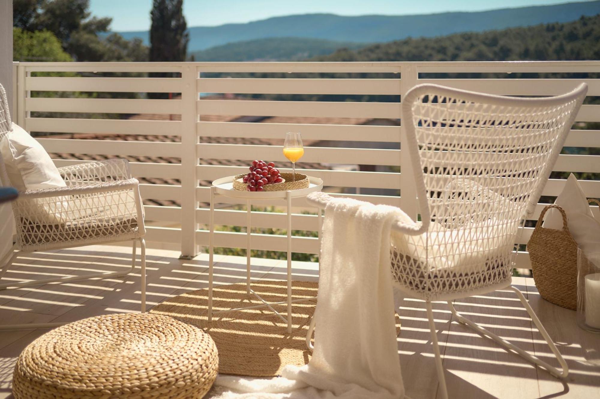 Villa Hvar With Pool Vrboska Exterior photo